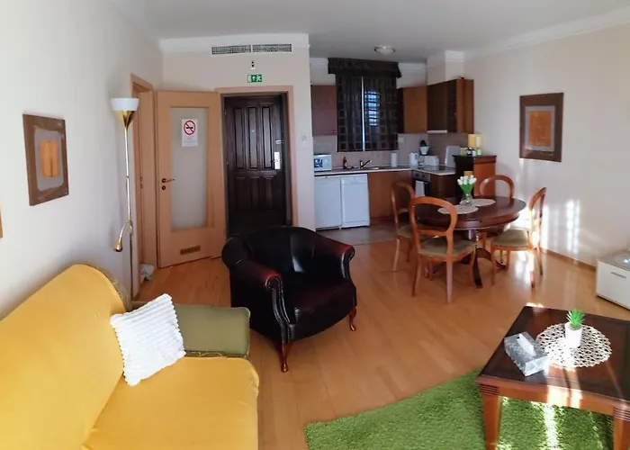 Beatrix Apartments